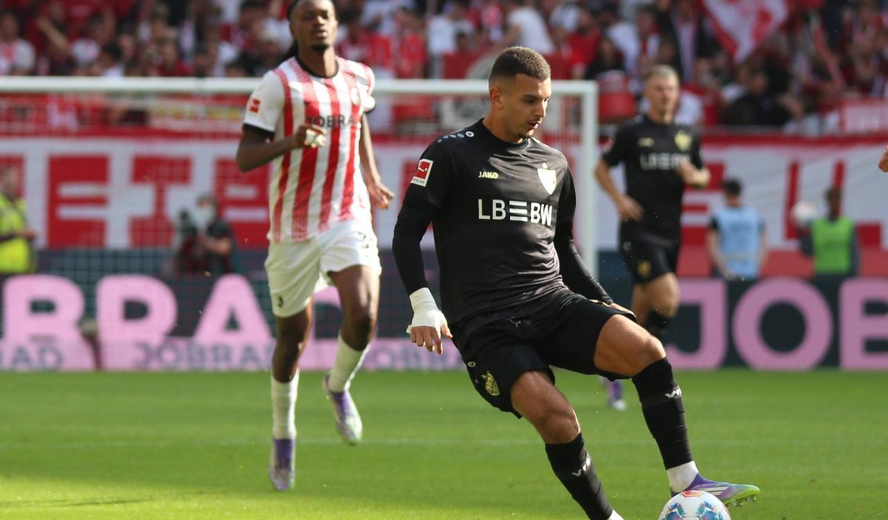 进攻方面更, 校对, 战术板方面