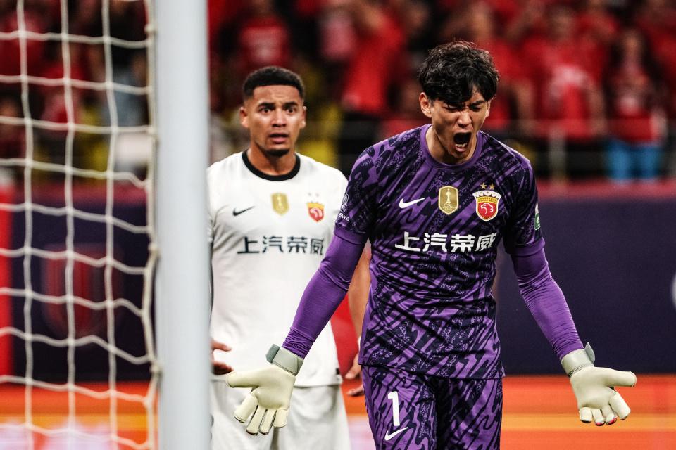 ue, 球之后, 而北京国安