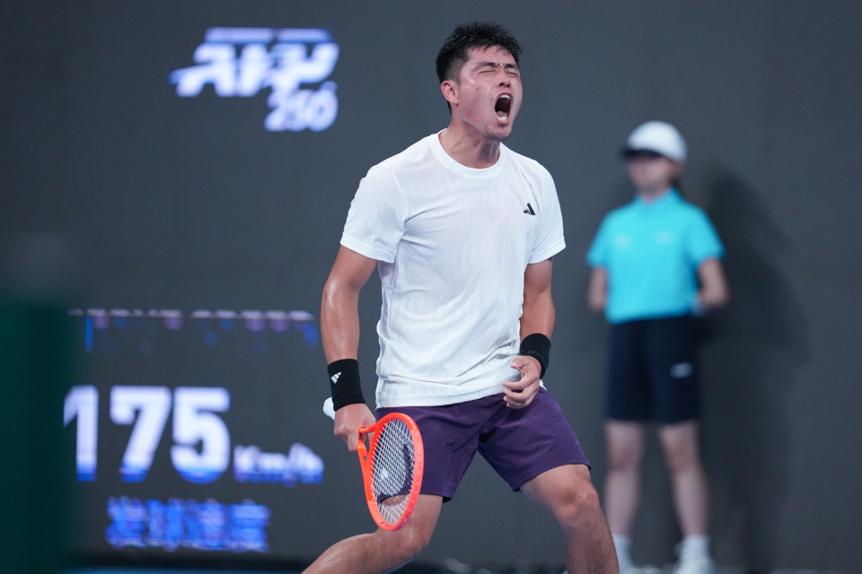 中国选手吴, src, JdeJj