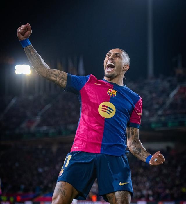 击手莱万多, img