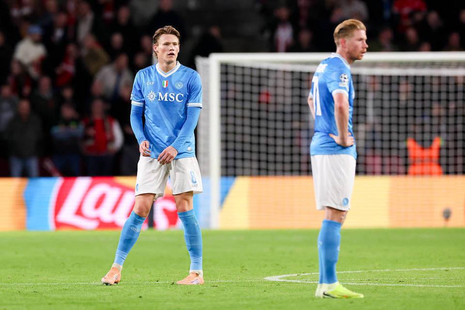 赛冠军, 语攻击, 人的那不勒